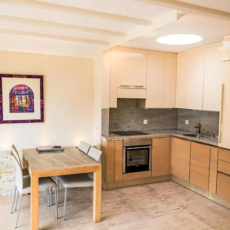 Lejlighed Cristal-10 By Interhome *